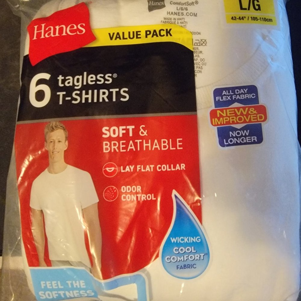 Hanes Men White Tagless T-Shirts 6 Pack - Large